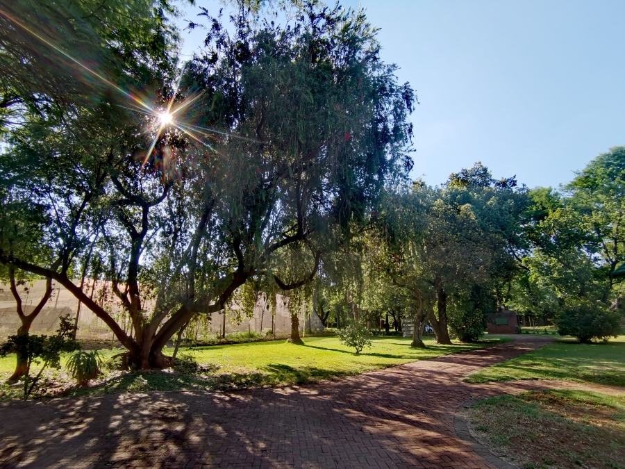Commercial Property for Sale in Roodekopjes Ah North West